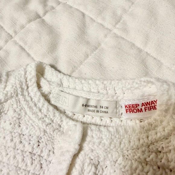 ZARA BABY 6-9 M White Knit Cardigan with Cherry Accents - Picture 2 of 2